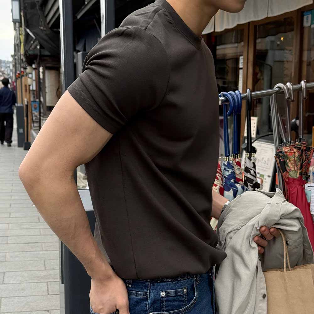 BYMONO [Большие размеры M-6XL] Футболка с кнопками Cool Ponte с автоматическими складками Мускулистый крой Футболка с коротким рукавом