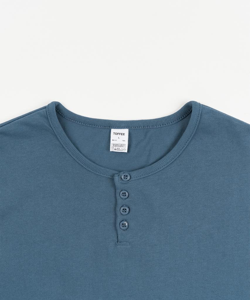 КОФЕ [S-XXL] Узкая укороченная футболка-henley с половинным рукавом (синий)