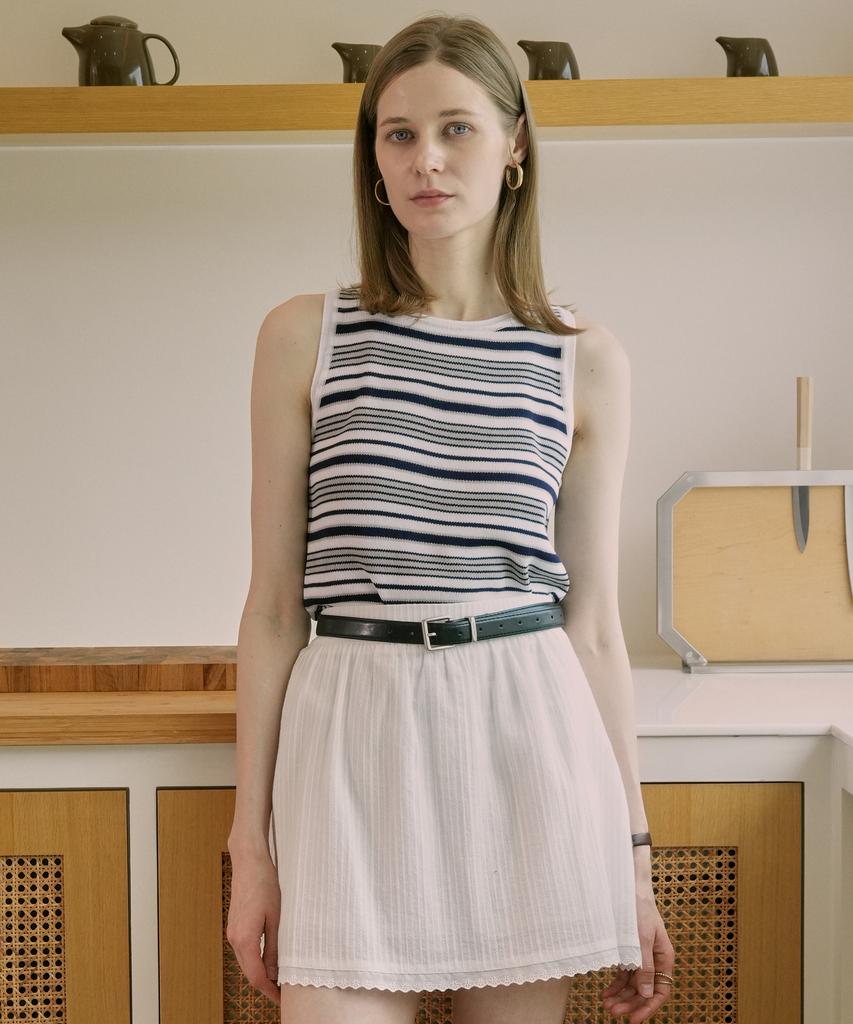 VLETI Summer Striped Round Neck Sleeveless Knit (White)