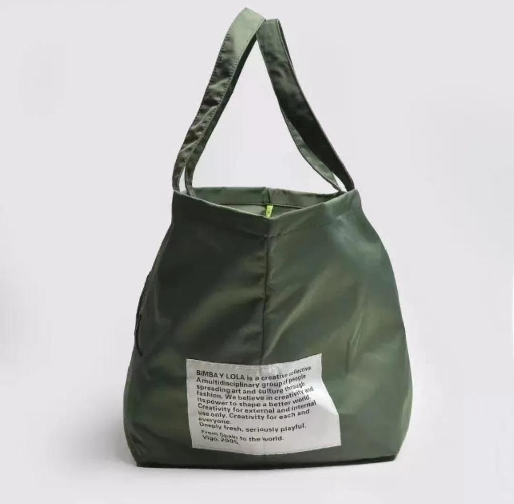 Испанская женская однотонная сумка и клатч Bimba y Lola