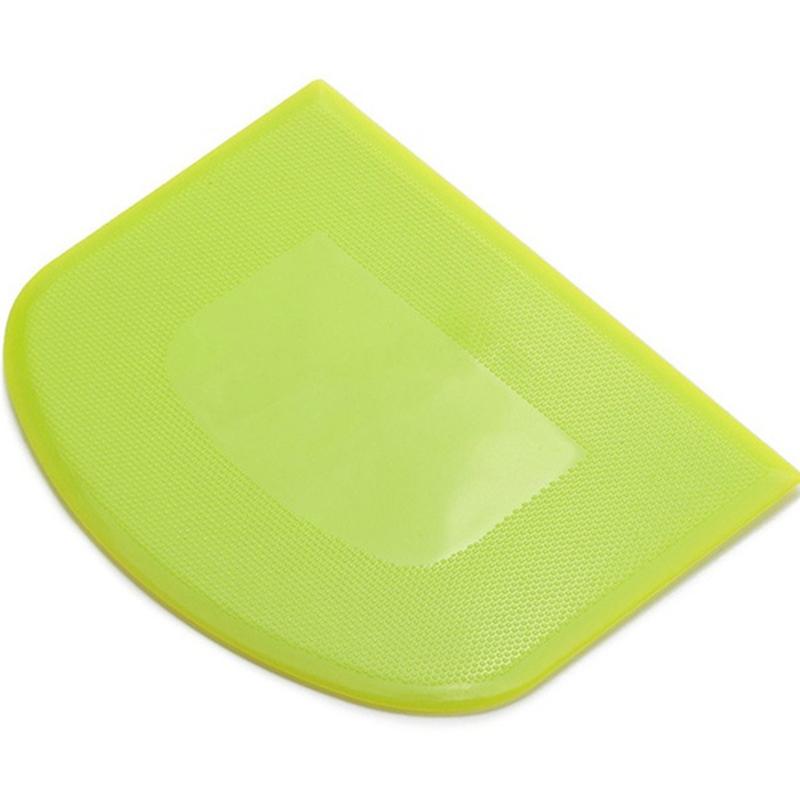Top-Rated Cream Spatula for Cake Decorating DIY Fondant Cutter Pastry Scraper Baking Tool Perfect Gift for Home Bakers Kitchen Essentials