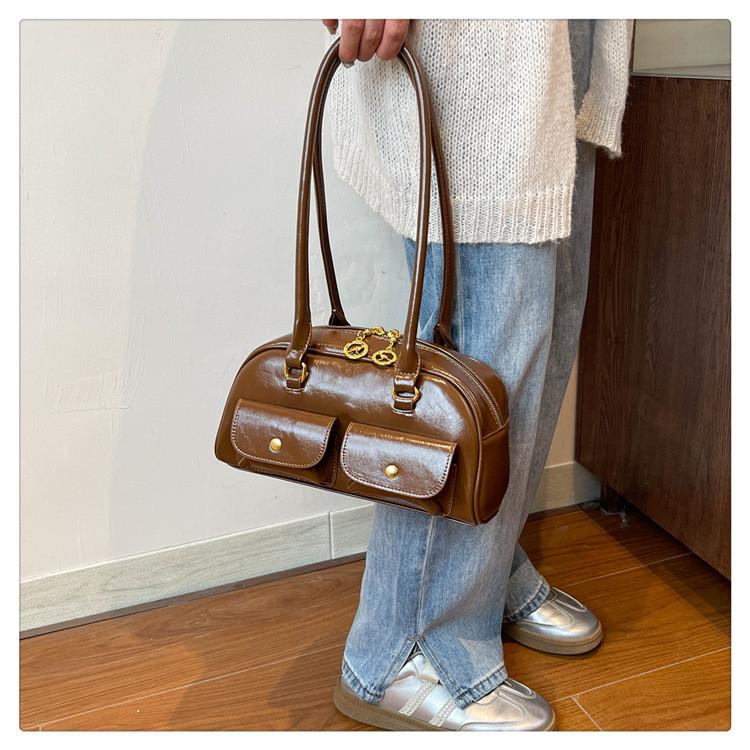 Ielgy Retro Bowling Bag All-Match Portable One-Shoulder Ladies Pillow Bag