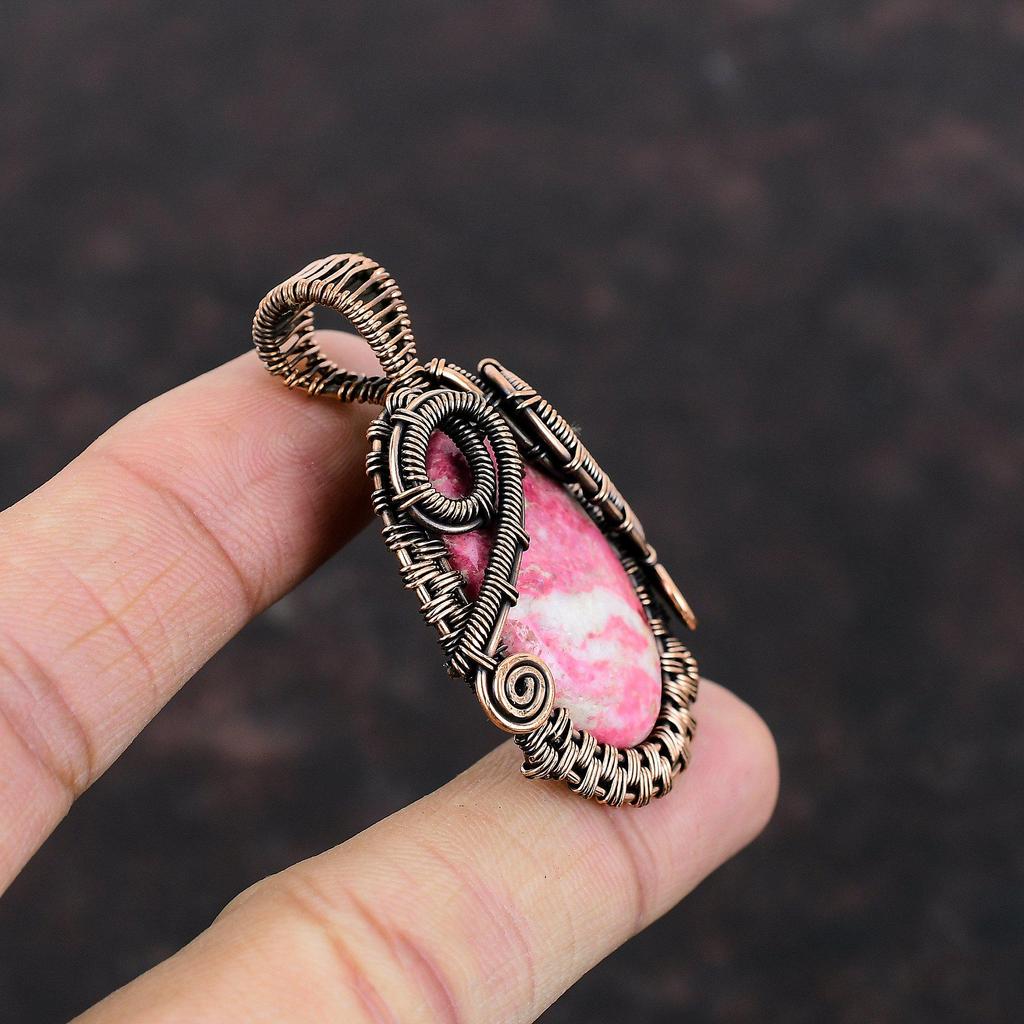 Подвеска из тулита, кулон в медной проволоке, кулон из натурального драгоценного камня, ювелирные изделия из тулита, кулон ручной работы, изысканные медные украшения, подарок на годовщину