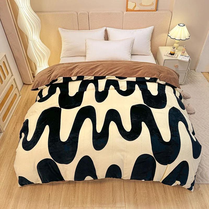 Milk Velvet Floral Duvet Cover, Ultra-Soft Cozy Warm Winter Reversible Plush Comforter Cover, 1 PC Botanical Flower Quilt Cover