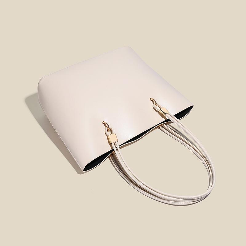 High-grade Women's Bag Autumn and Winter Fashion All-in-one Large Capacity Shoulder Underarm Commuter Tote Bag