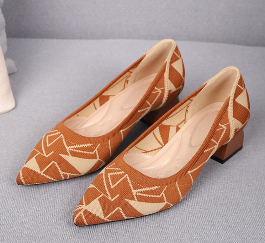 Большой размер 43 женские туфли с острым носком на высоком каблуке повседневные дышащие плетеные туфли с острым носком модные и красивые туфли на квадратном каблуке