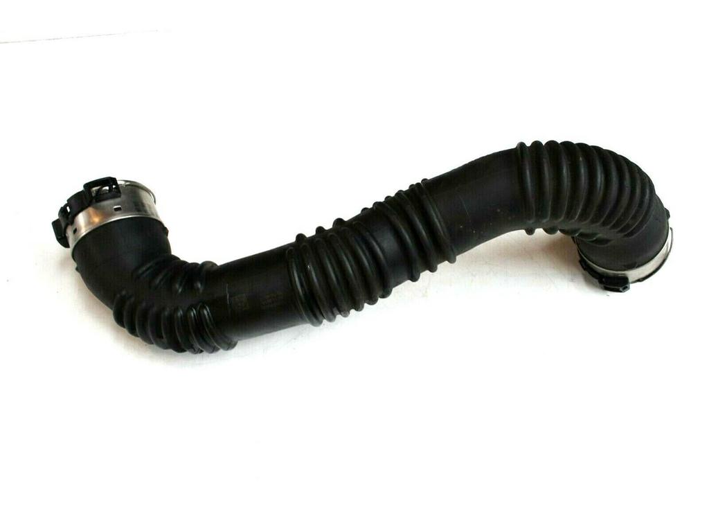 Mercedes-Benz A-Class W176/C117/X156 Turbocharged Soft Hose 2465200101