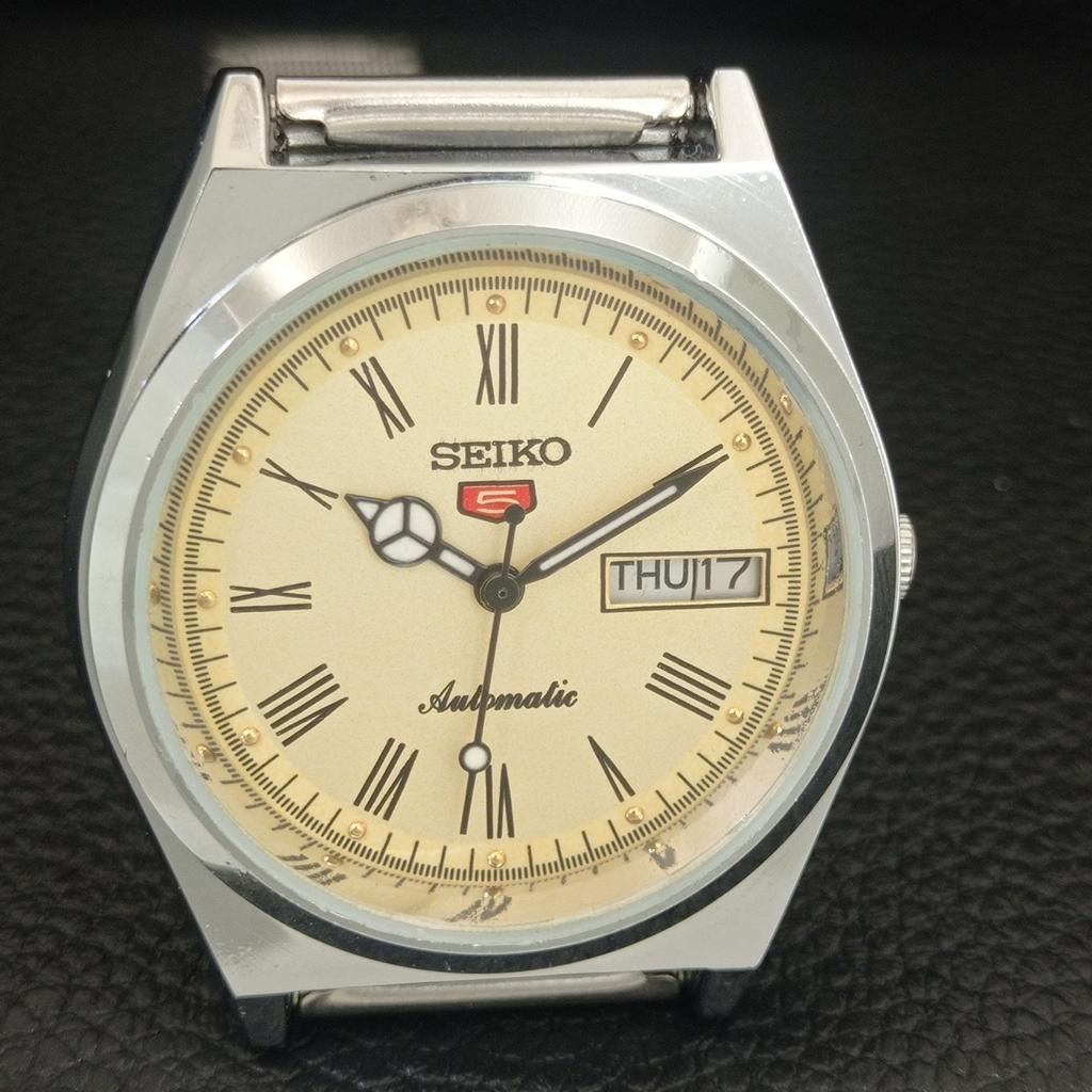 АВТОМАТИЧЕСКИЕ ВИНТАЖНЫЕ ОТРЕМОНТИРОВАННЫЕ МУЖСКИЕ ЧАСЫ SEIKO 5 ЯПОНИЯ С РИМСКИМИ ЦИФРАМИ a442662-1