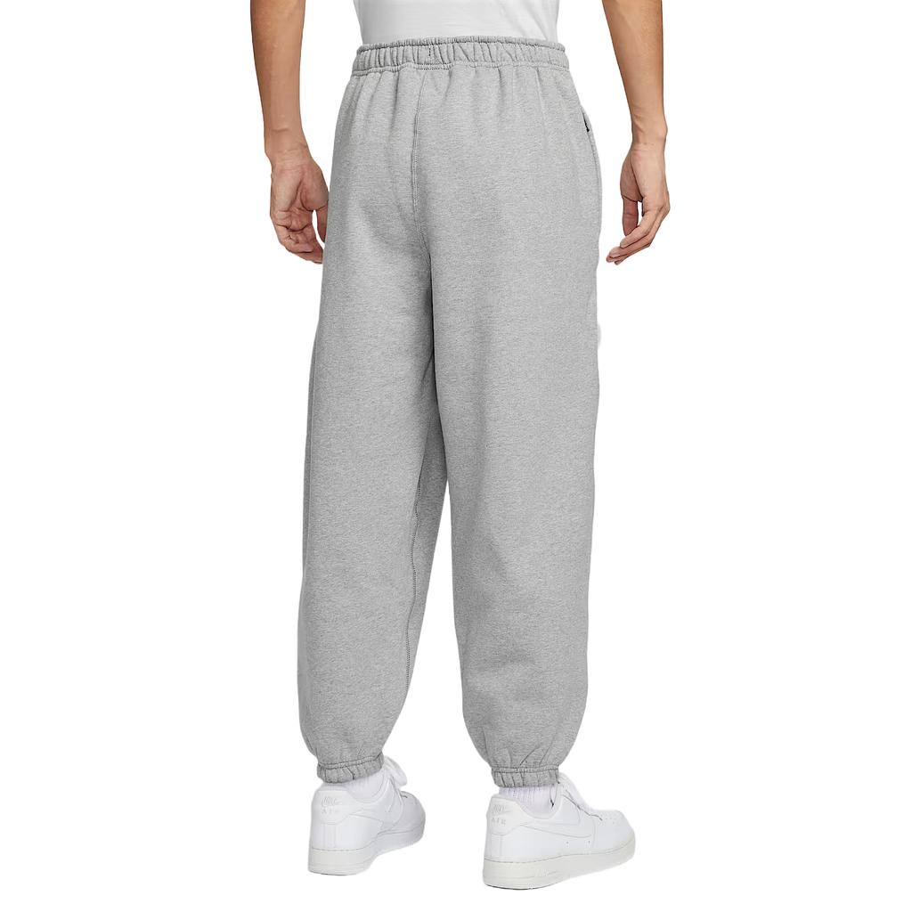 Nike Повседневные брюки Solo Swoosh Мужские Темно-серые HV1089-063