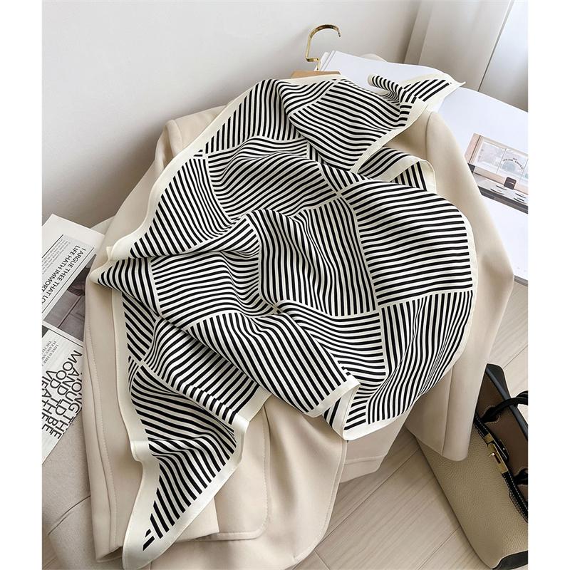 2025 Новая Мода Женский Треугольный Шарф Богемный Стиль Пейсли Дизайнер Длинная Лента Твиловый Шелк Шарфы Косынка Роскошь