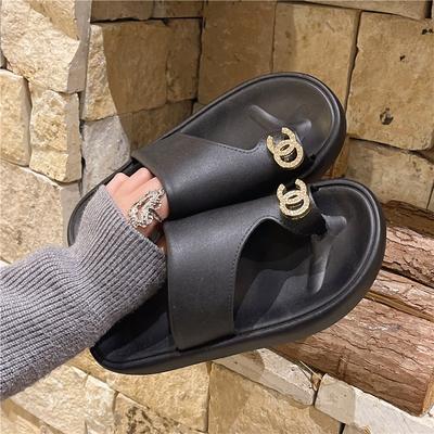 Тапочки для улицы летние женские новые повседневные модные с закрытым носком прохладные тапочки на платформе, туфли-маффины, пляжная обувь