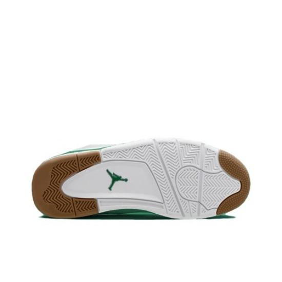 Air Jordan 4 RM Сосново-зеленый FQ7939-103