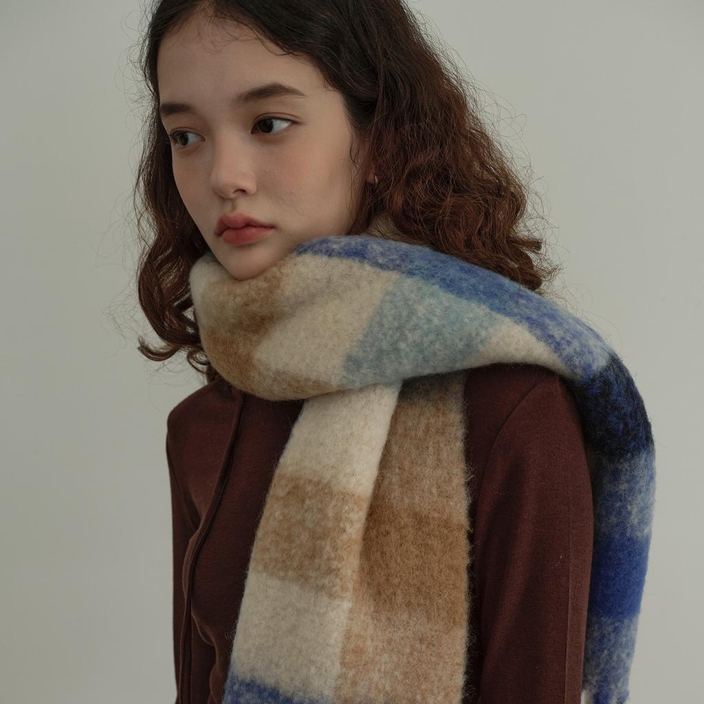 Wool Neutral Retro Blue Plaid Scarf Women's Winter Atmosphere Soft Waxy Wool Scarf