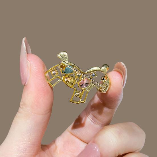 Rhinestone Horse Brooch Sweater Cardigan Coat Business Suit Zodiac Animal Lapel Pin Men Women Fashion Jewelry Clothing Accessories