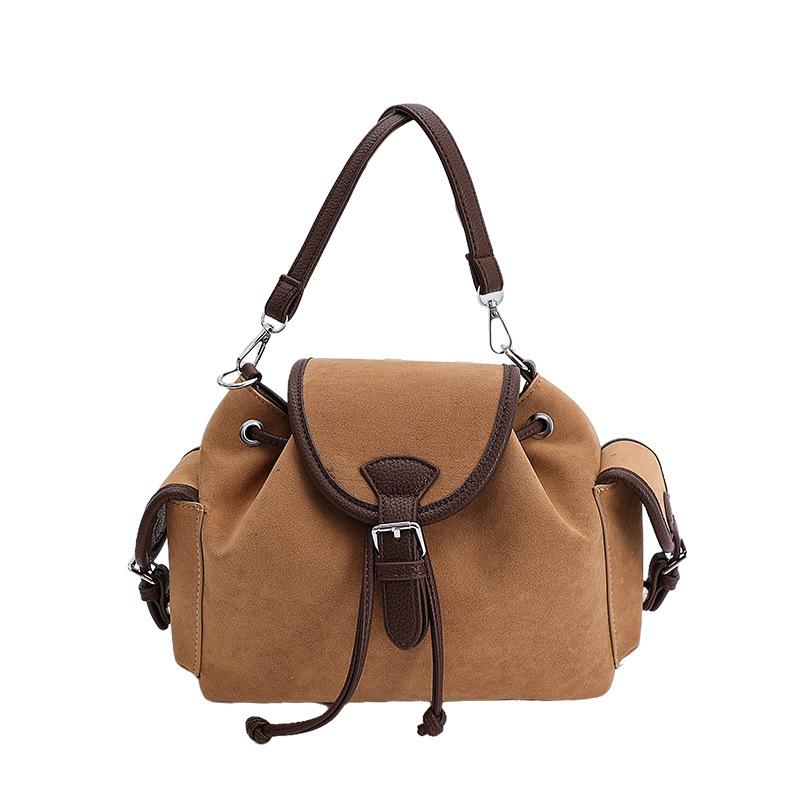 Осенне-зимний ретро замшевый женский рюкзак 2025 новый большой вместимости для поездок на работу студенческий школьный рюкзак для занятий