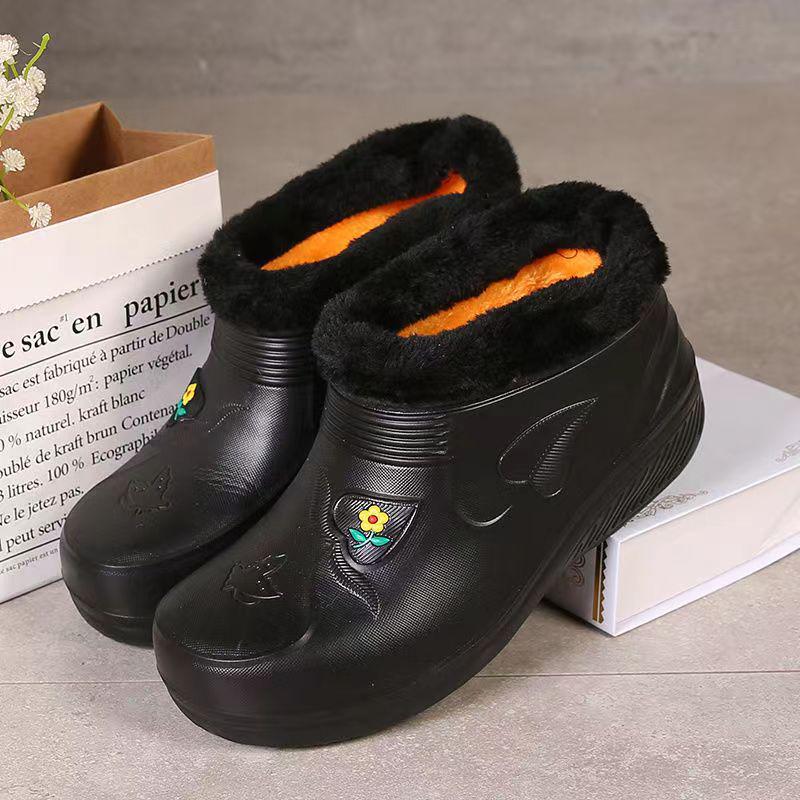 Unisex Fleece-Lined Waterproof Snow Boots: Warm Cotton, Kitchen Work, Laundry, & Car Wash Ready