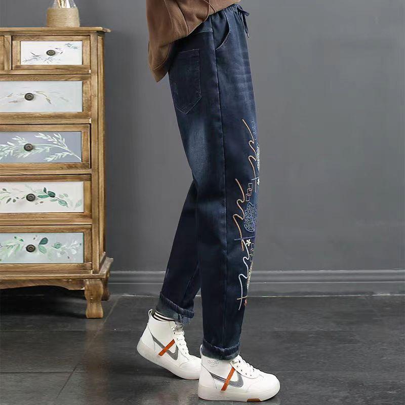 Вышитые джинсы женские джинсы ретро литературный бархат подбитые женские с высокой талией теплые свободные повседневные джинсы осень плюс размер