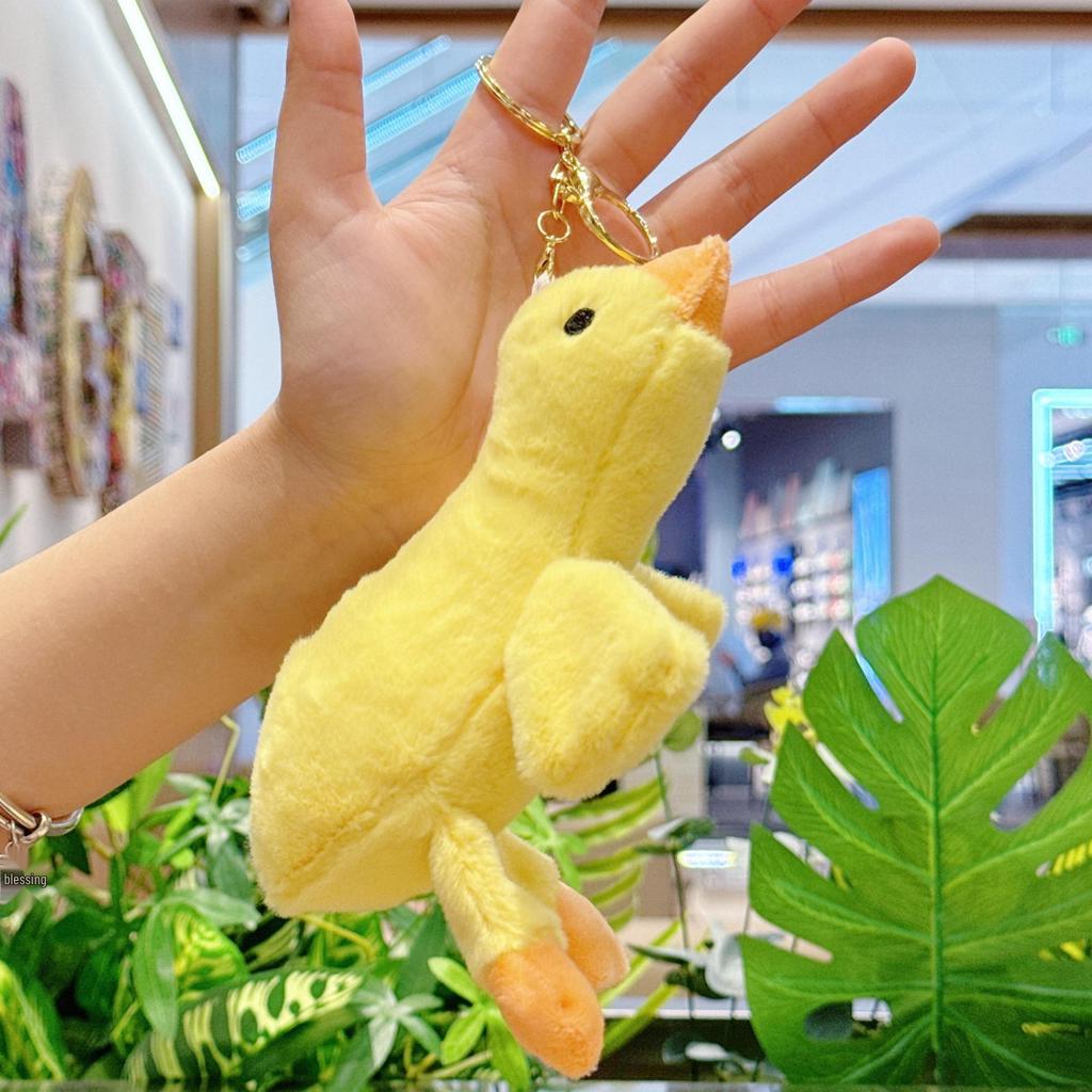 Adorable Plush Duck Pendant Keychain - Cute Backpack Charm & Claw Machine Toy