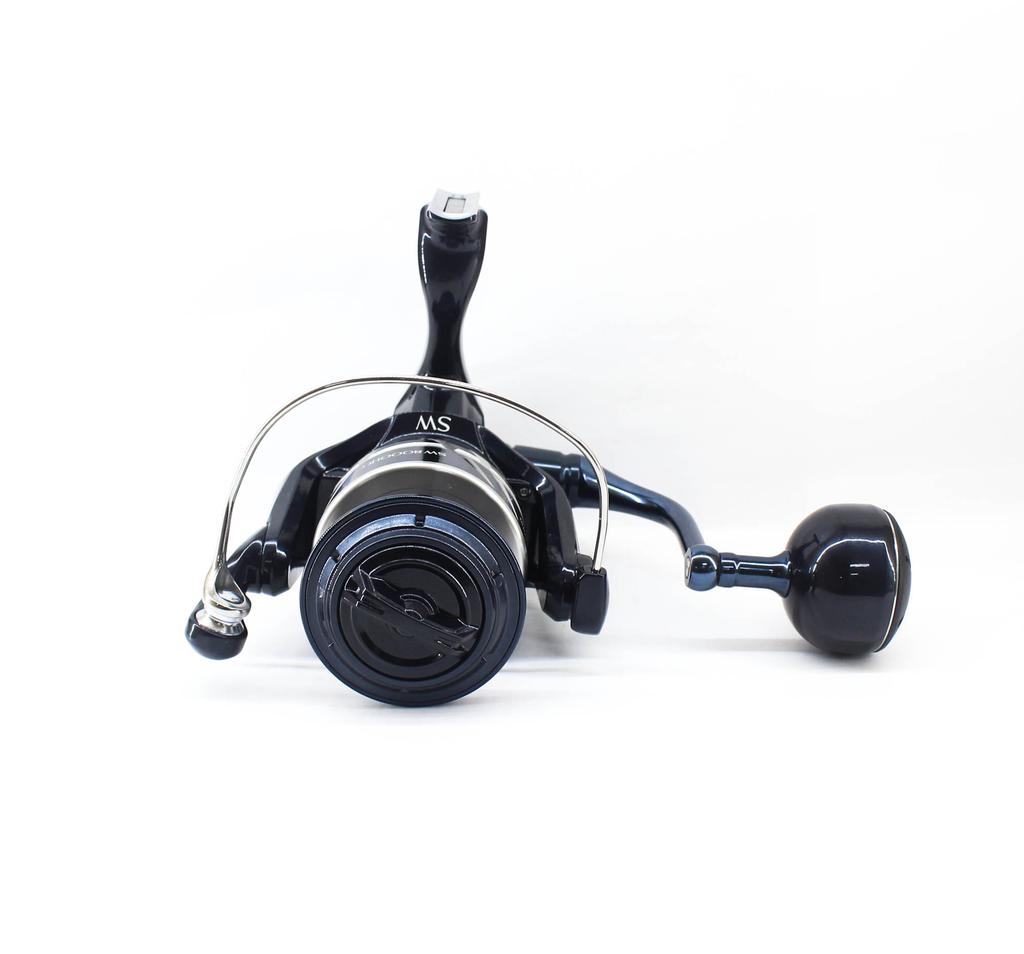SHIMANO Катушка спиннинговая Stradic 2024 SW 8000 HG (7441)