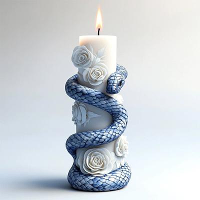 Силиконовая форма для цилиндрической свечи в виде змеи, обвивающей колонну, для изготовления цилиндрических форм из смолы и гипса.