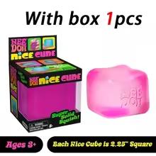 Schylling Needoh Nice Cube - Сенсорная игрушка, Сквиш для снятия стресса, Кубик-сжималка, Игрушка-антистресс, Подарок детям, Красно-пурпурно-синий, Sn