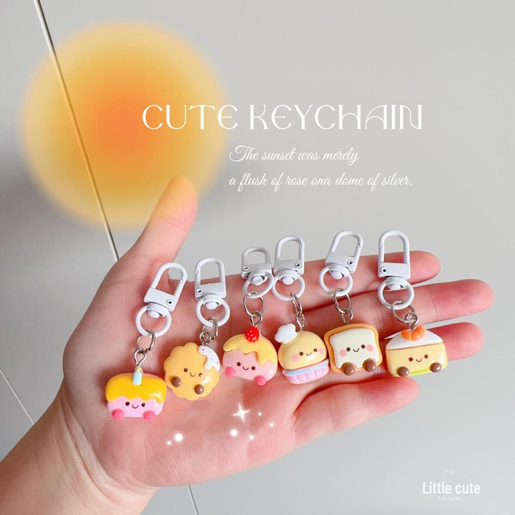 Милый брелок-подвеска в виде мультяшного торта — идеально подходит для студентов, пар и друзей