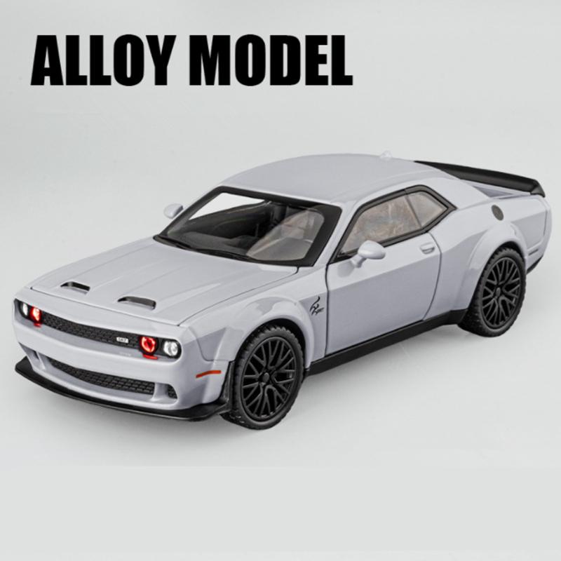 1/32 Dodge Challenger SRT Alloy Sports Car Model Simulation Diecast Metal Toy Muscle Car Model Sound and Light Children's Toys Gift