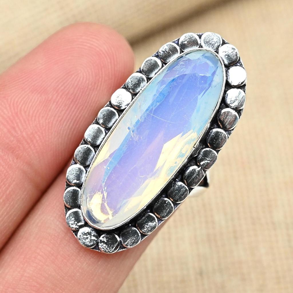 Молочный опал Твердый стерлинговый серебристый стерлинговый серебристый стерлинговый серебристый 925 ручной работы Прекрасный драгоценный камень Кольцо Ювелирные изделия