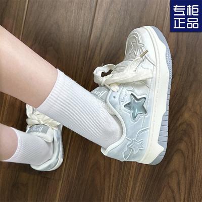 Осень и зима новый взрыв ниша универсальные звезды 2024 спортивная и досуговая обувь белые туфли повседневная обувь допамин женская обувь обувь для доски