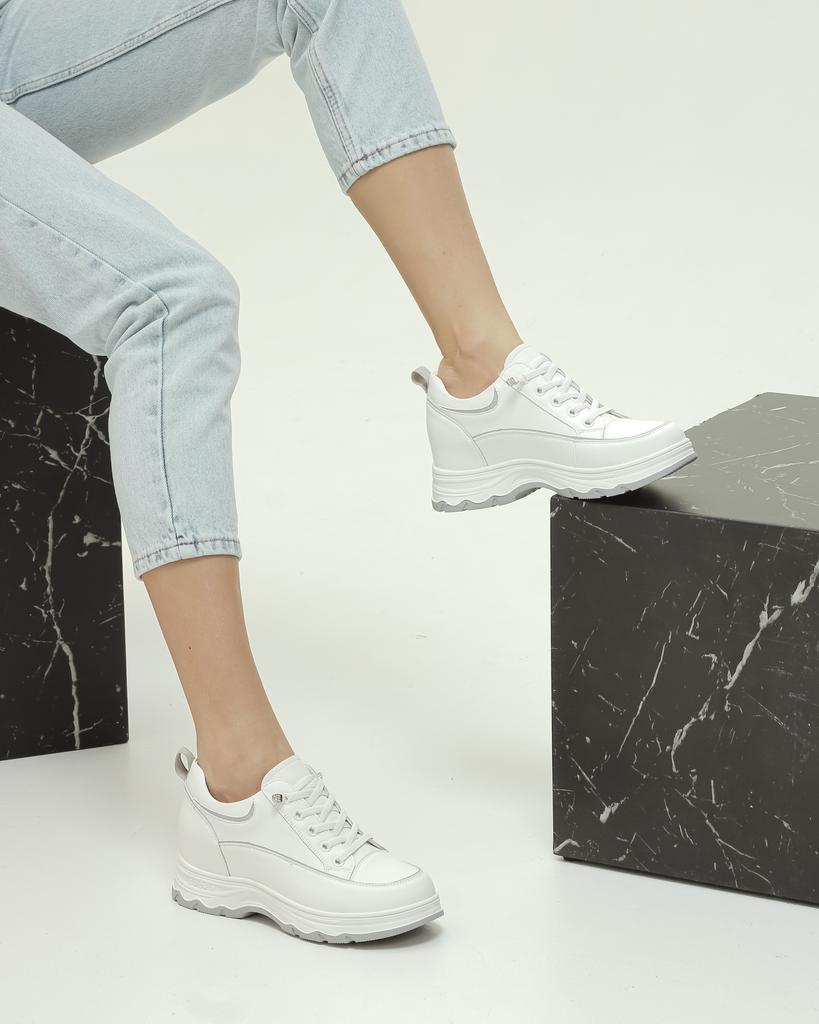 Кроссовки Prima d'Arte 23010 36 белые кожа