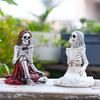 2 Pcs Skeleton Sisters Statue Resin Skeleton Girl Figurine Spooky Halloween Desktop Decoration for Haunted House Home Garden Decor