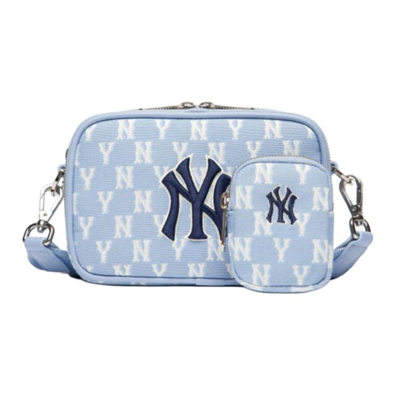 MLB Сумка из коллекции Monogram, полиэстер, комбинированная, сумка для камеры, сумка через плечо, сумка на плечо, унисекс, цвет «Дымчато-синий белый», повседневная