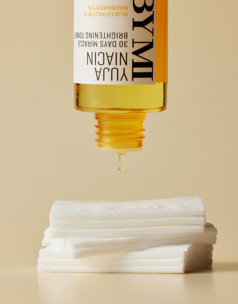 Yuja Niacin 30 Days Miracle Осветляющий тоник 150 мл