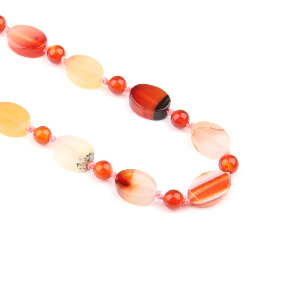 Женские ожерелья из полудрагоценных камней