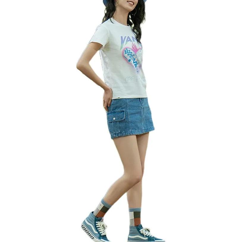 Vans T-Shirts Women's Ecru Crew Neck Moderate Straight Fit (Unisex) T-Shirts VN000KPEFS8