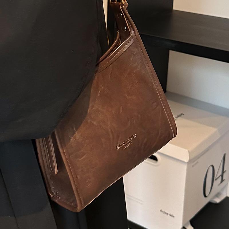 Большая вместительная сумка-тоут, осенне-зимняя новая сумка через плечо для женщин, модная сумка через плечо в стиле ретро, универсальная сумка через плечо