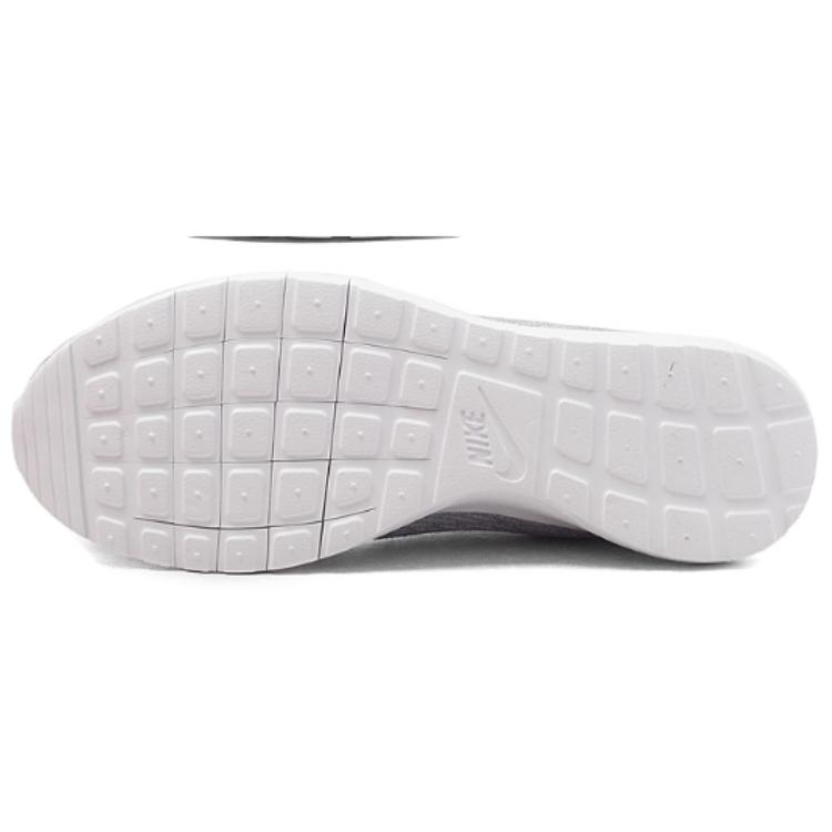 Nike Roshe NM Flyknit Мужские Серый Волк Серый Волк Белый 677243-012