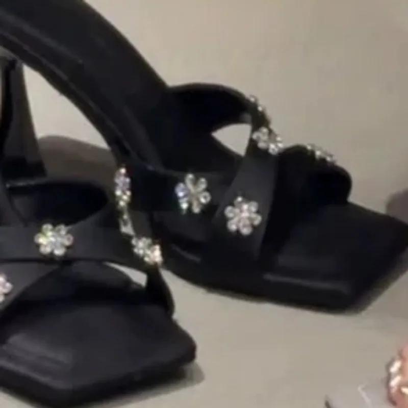 Женская обувь Новые женские тапочки с открытым носком Модные тапочки с кристаллами Женские летние бестселлеры Каблуки для женщин