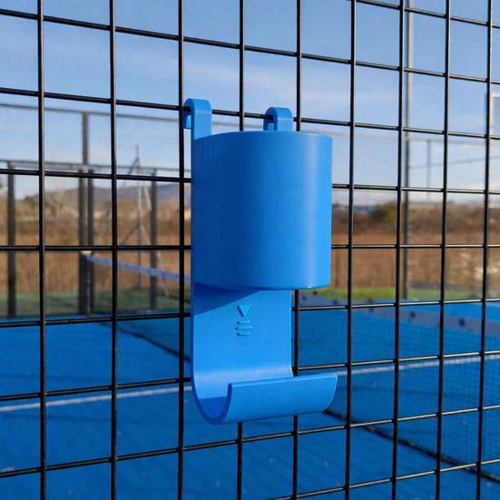 Теннисный корт Водостойкая бутылка для воды Полотенцедержатель 3D-печать Организатор у корта Держатель для бутылки с водой Основной аксессуар для игроков в падел-теннис и теннисистов