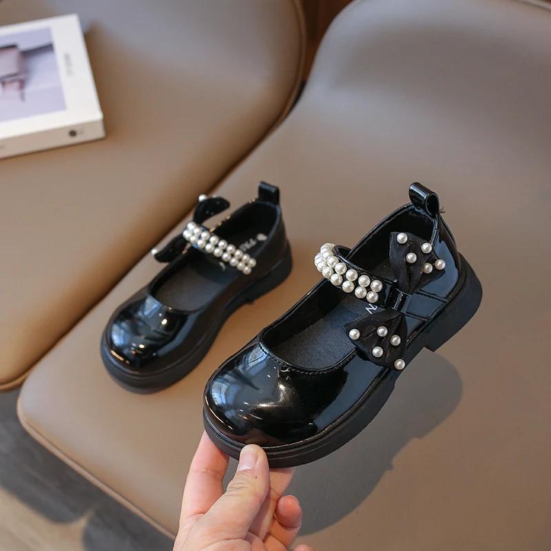Стиль Лолиты 2024 года, новые весенние кожаные туфли для девочек с мягким жемчужным принтом, туфли принцессы для малышей, с круглым носком, с бантом для выступлений