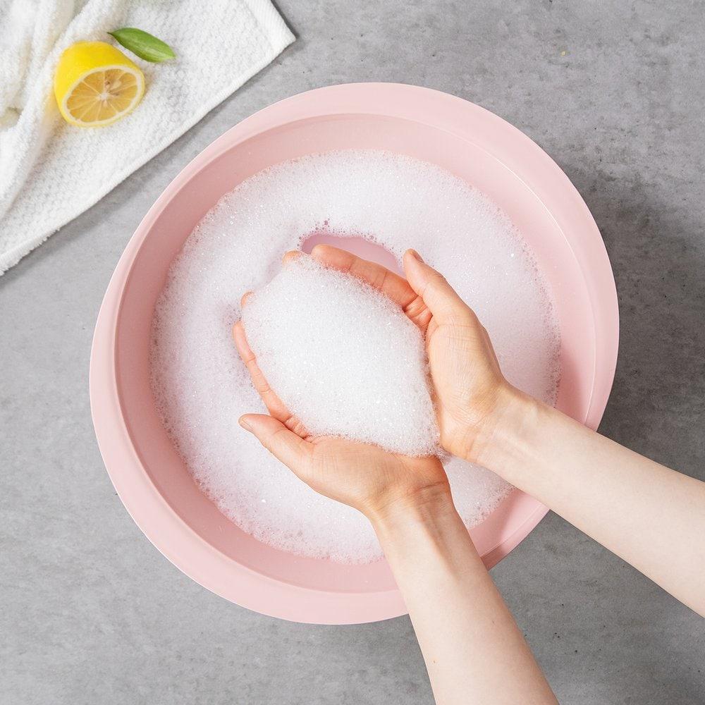 ON THE BODY Жидкое антибактериальное мыло для рук Bubble Лимон 200 мл (Пополнение)