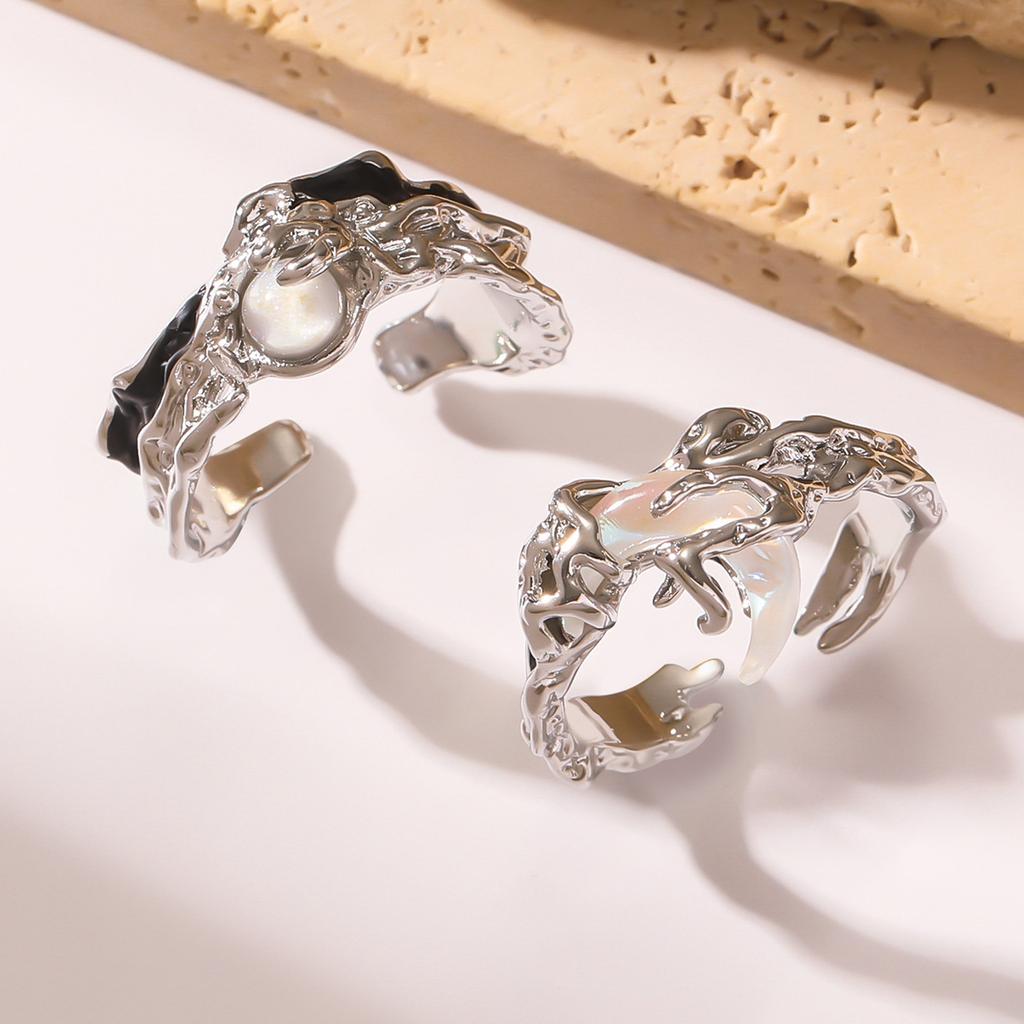 Elegant Sun and Moon Design Rings Adjustable Open Rings Jewelry for Couples Symbolizing Eternal Love and Commitment