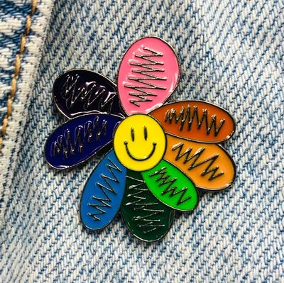 Новая эмалированная булавка с красочными цветами, летний металлический разъем Kaws, подарок на день рождения, 1 шт.