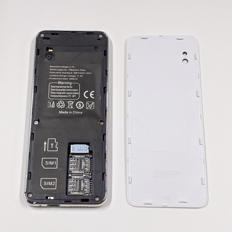 Новый телефон i8 Card GSM 2G с кнопкой, функция сотового телефона 2,0 дюйма, MTK GSM 2G, две SIM-карты, двойной режим ожидания, одноядерный Bluetooth, мультяшный студенческий телефон