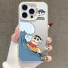 Чехол для телефона Shin-chan Surfing Silver, защищенный от падений, для iPhone 11/12/13/15 Pro/16 - Милый и модный дизайн