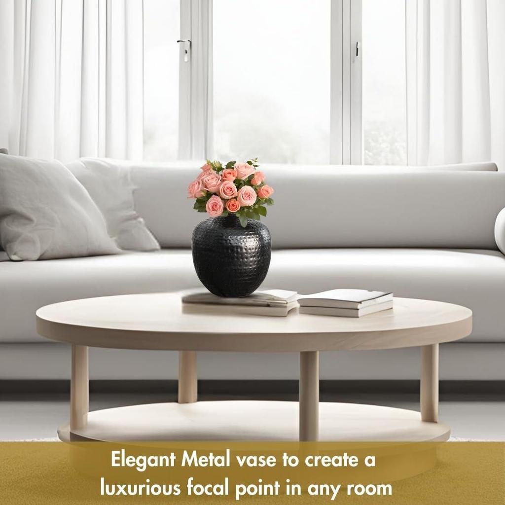 Metal Hammered Bud Round Shape Vase for Home Decor Decoratives for Indoor Outdoor Living Room Balcony