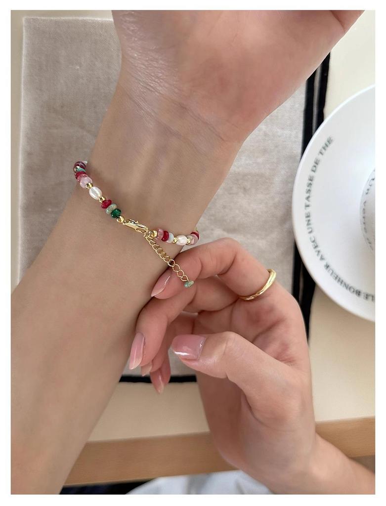 Colorful Crystal Retro Necklace with Freshwater Pearls and Natural Stones for Women