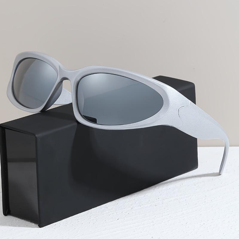 Cyberpunk Futuristic Fashion Glasses Tinted Lenses for Street Fashion Festive Events Unisex Men Women Festival Gear Edgy Style