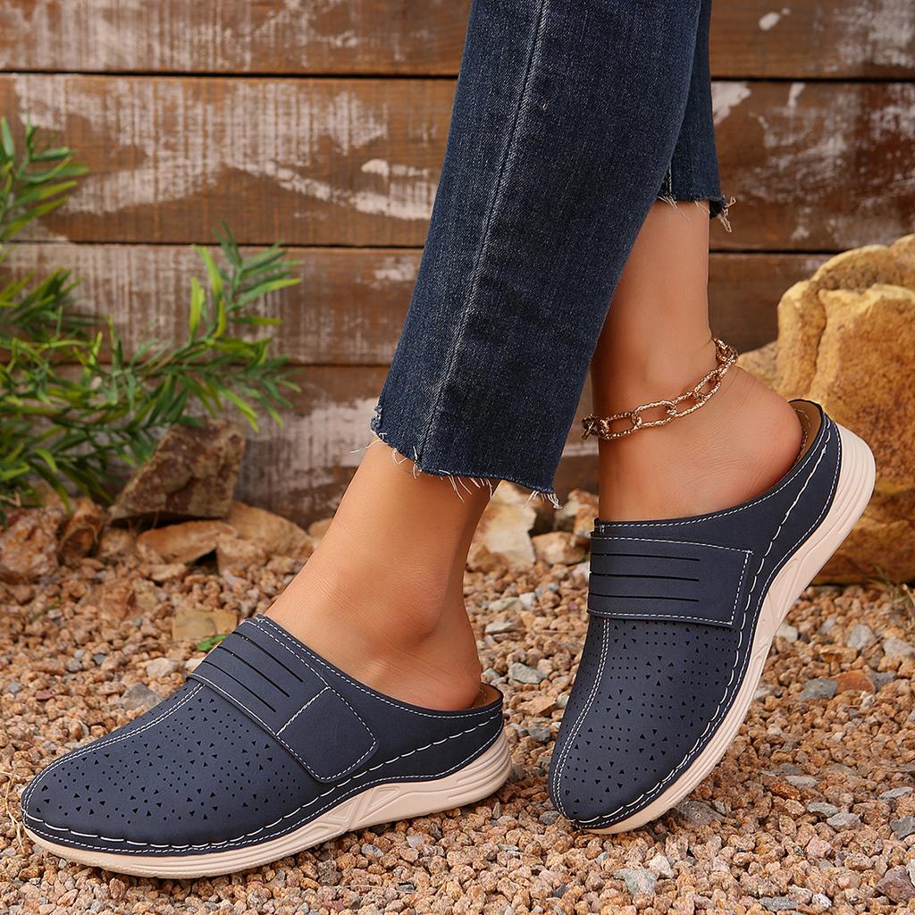 Women Slippers Summer Outside 2025 New Platform Sandals Comfortable Casual Slippers Lightweight Hollow Baotou Shoes Slides Women