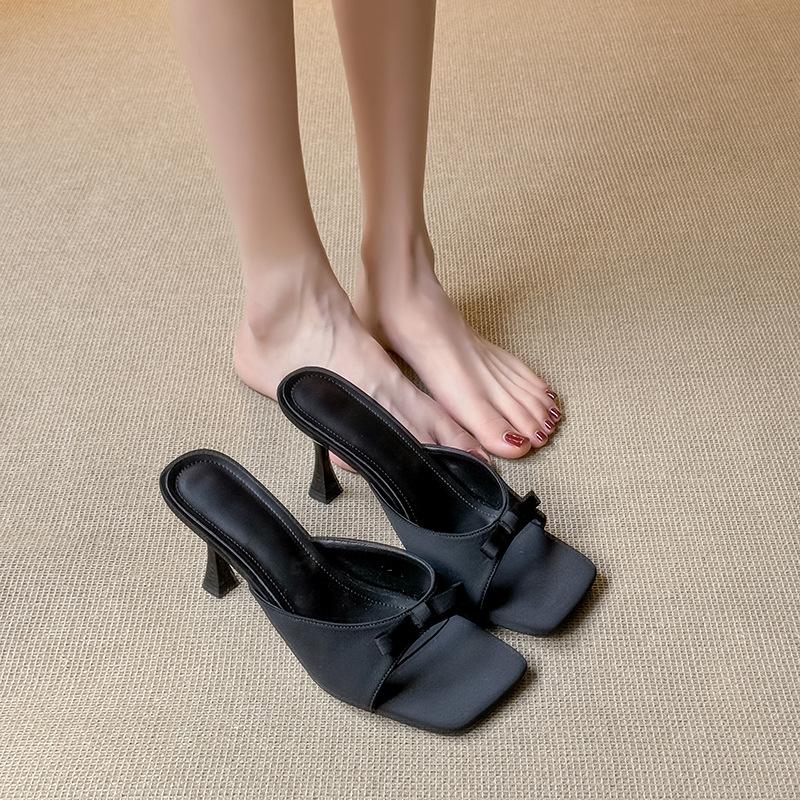 Sheepskin Gentle Bow Square Head Open-toed Cool Slippers Women's Summer Wear Versatile Word with Fairy High-heeled Sandals